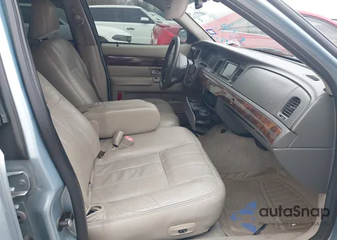 2010 Mercury Grand Marquis Ls (Fleet Only) из США, поврежденный, VIN 2MEBM7FV4AX604922